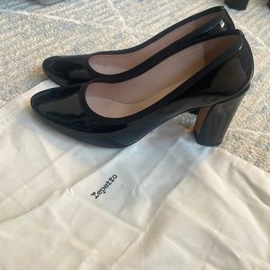 Repetto black patent pumps